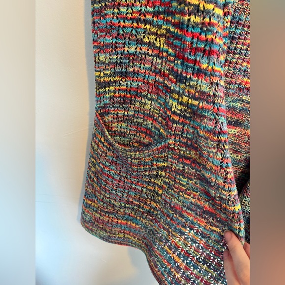 Fun Mistror Rainbow Knitted Vest - Picture 3 of 5